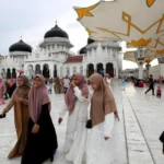 Panduan Lengkap Wisata Religi untuk Menikmati Perjalanan Spiritual, Sejarah Keagamaan, serta Tradisi Masyarakat Lokal